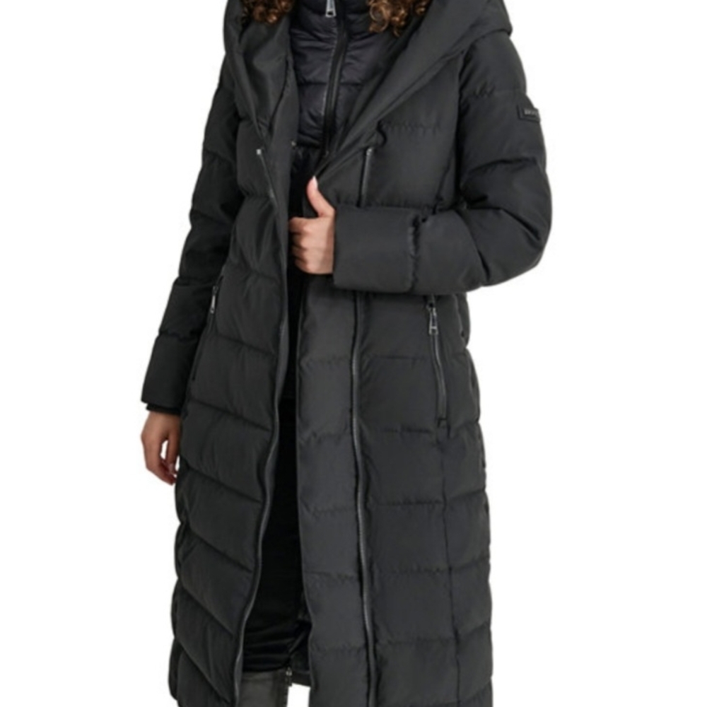 Black Knee Length Puffer Coat with Hood and Quilted Design